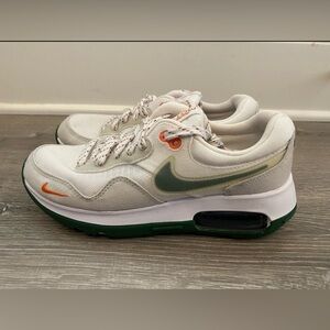 Nike Air Max Motif White/Safety Orange/Green Big Kids Boys 5Y DX2957-100